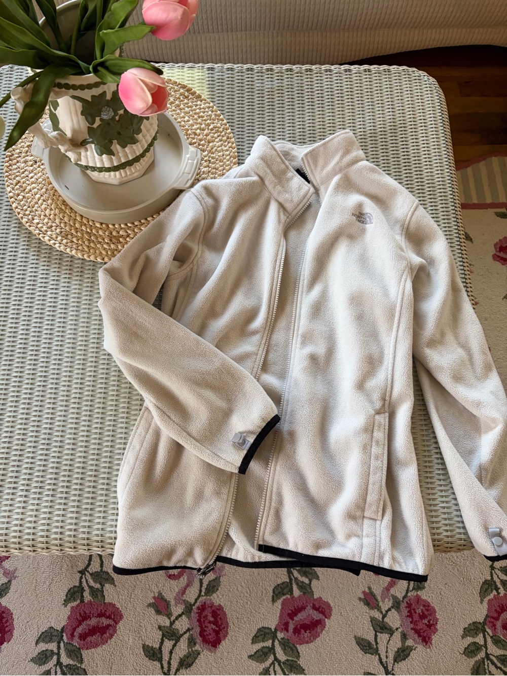 The North Face Cream Women's Teddy Fleece Jacket